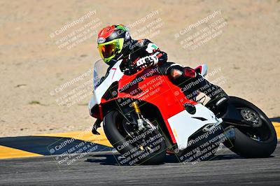 media/Mar-25-2024-Moto Forza (Mon) [[8d4319bd68]]/3-Intermediate Group/Session 2 (Turns 9 and 10)/